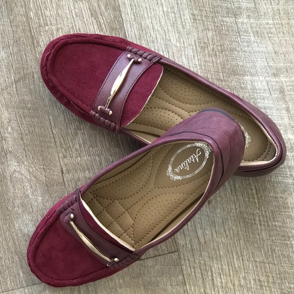 Italina Wine Suede Moccasin Slip On Comfort Loafer - Picture 5 of 8